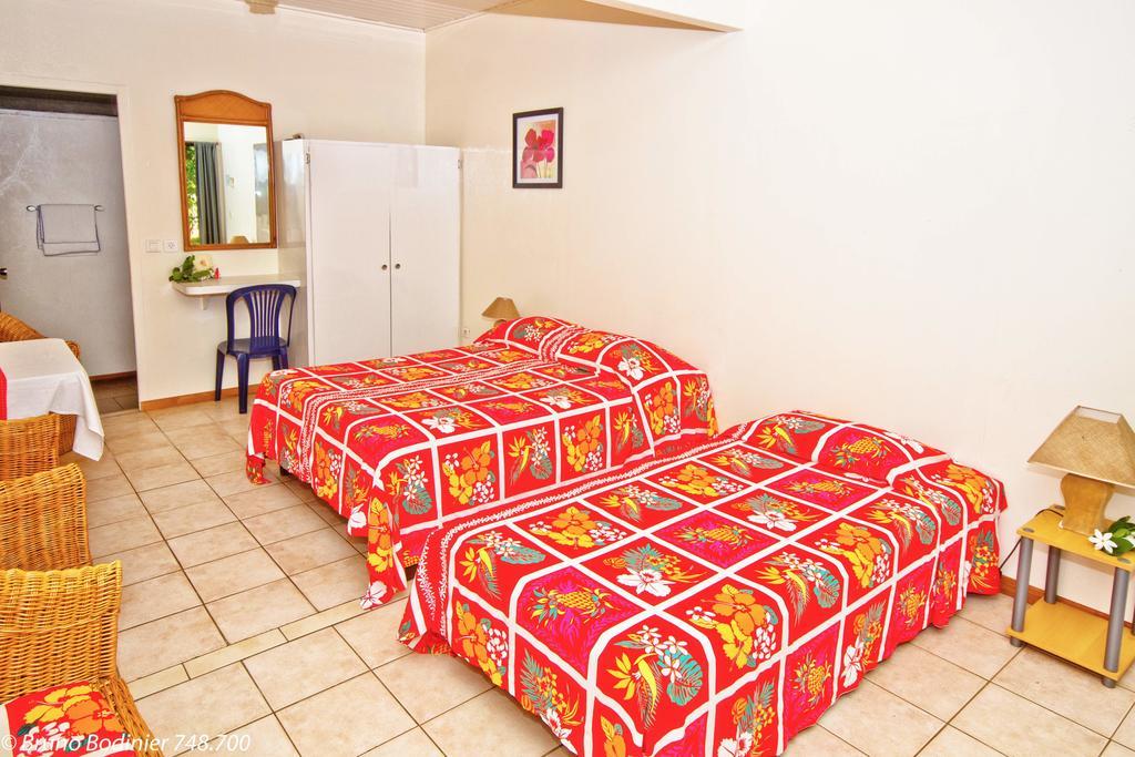 Pension Fare Maeva Huahine Room photo