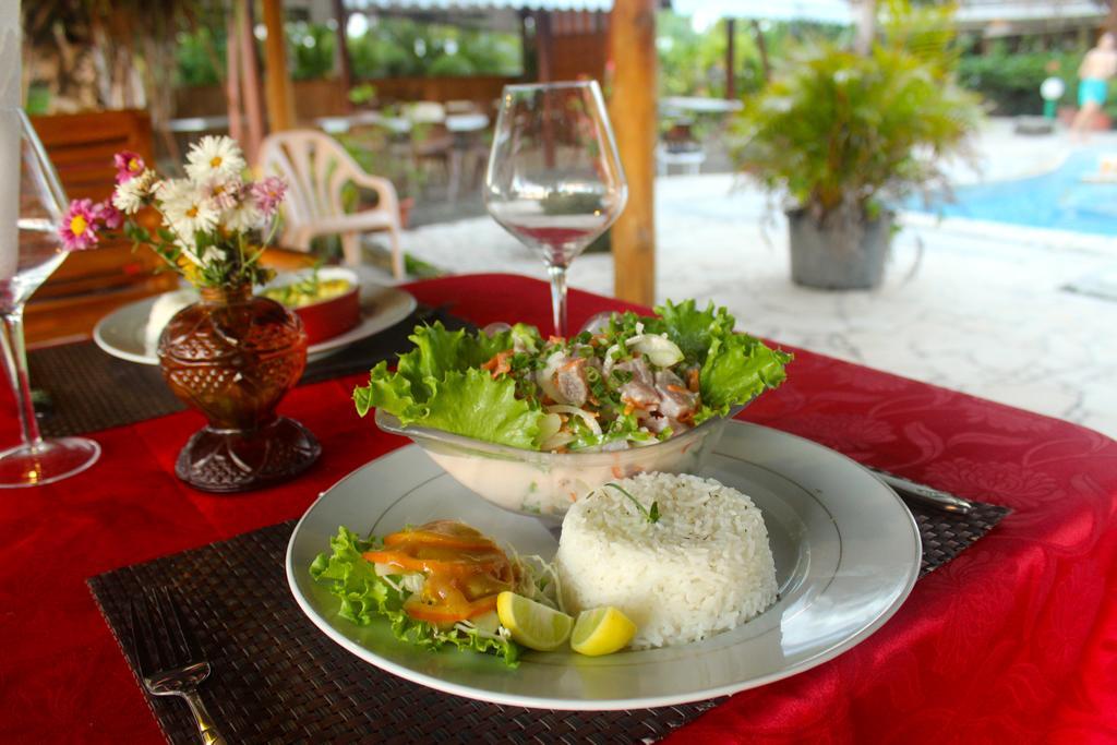 Pension Fare Maeva Huahine Exterior photo